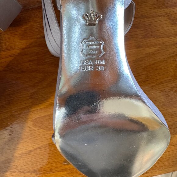 Nina Silver Satin Heels, 8M, New - Picture 7 of 8